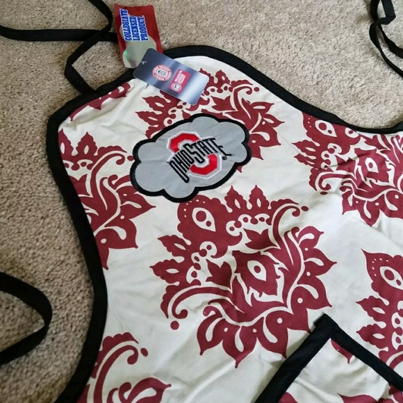 ohio state grilling apron - Picture 2 of 3